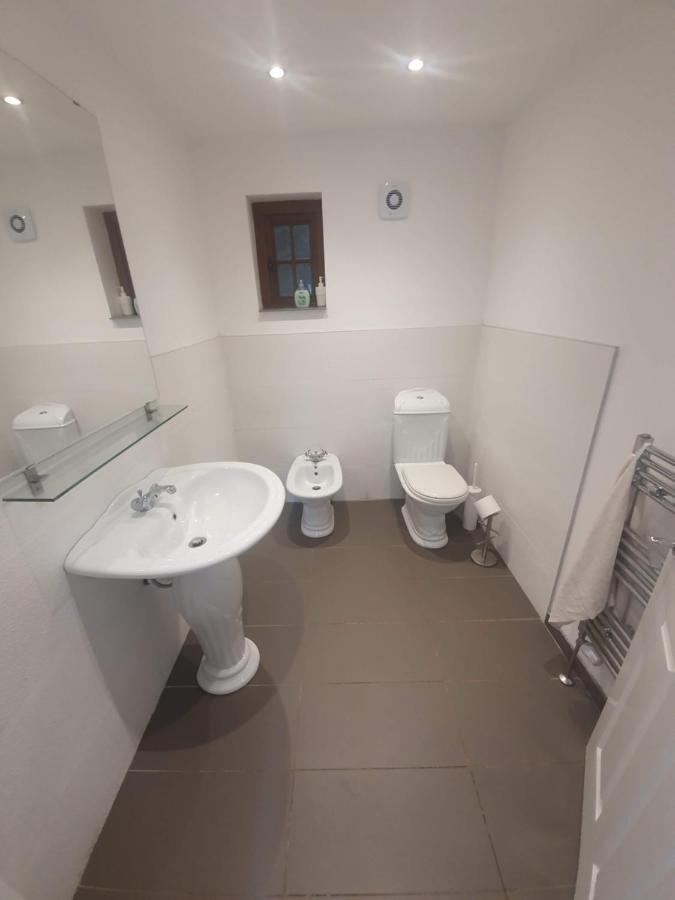 Apartment Beautiful House In The Heart Of A Golf Course. Manchester