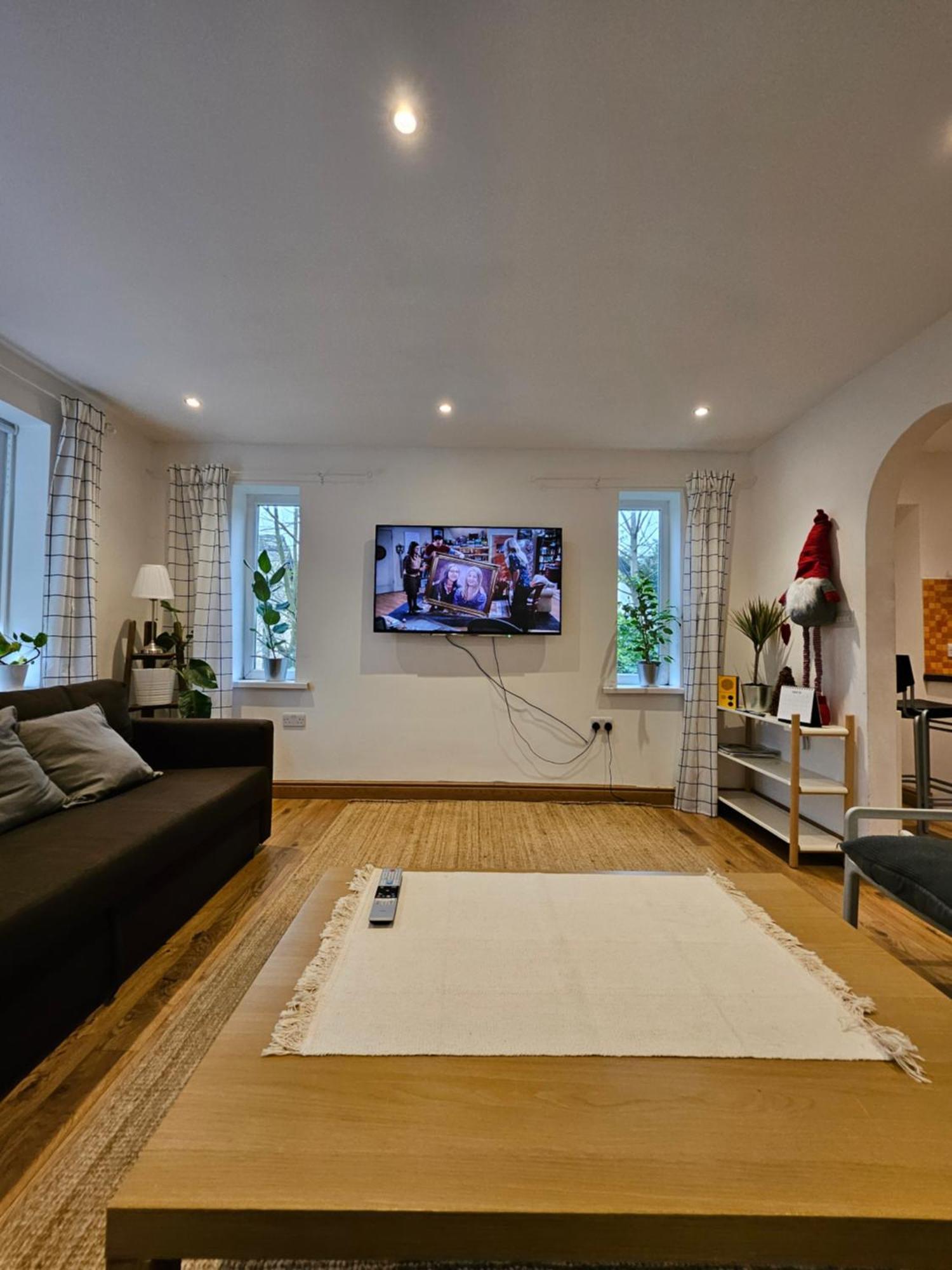 Beautiful House In The Heart Of A Golf Course. Apartment