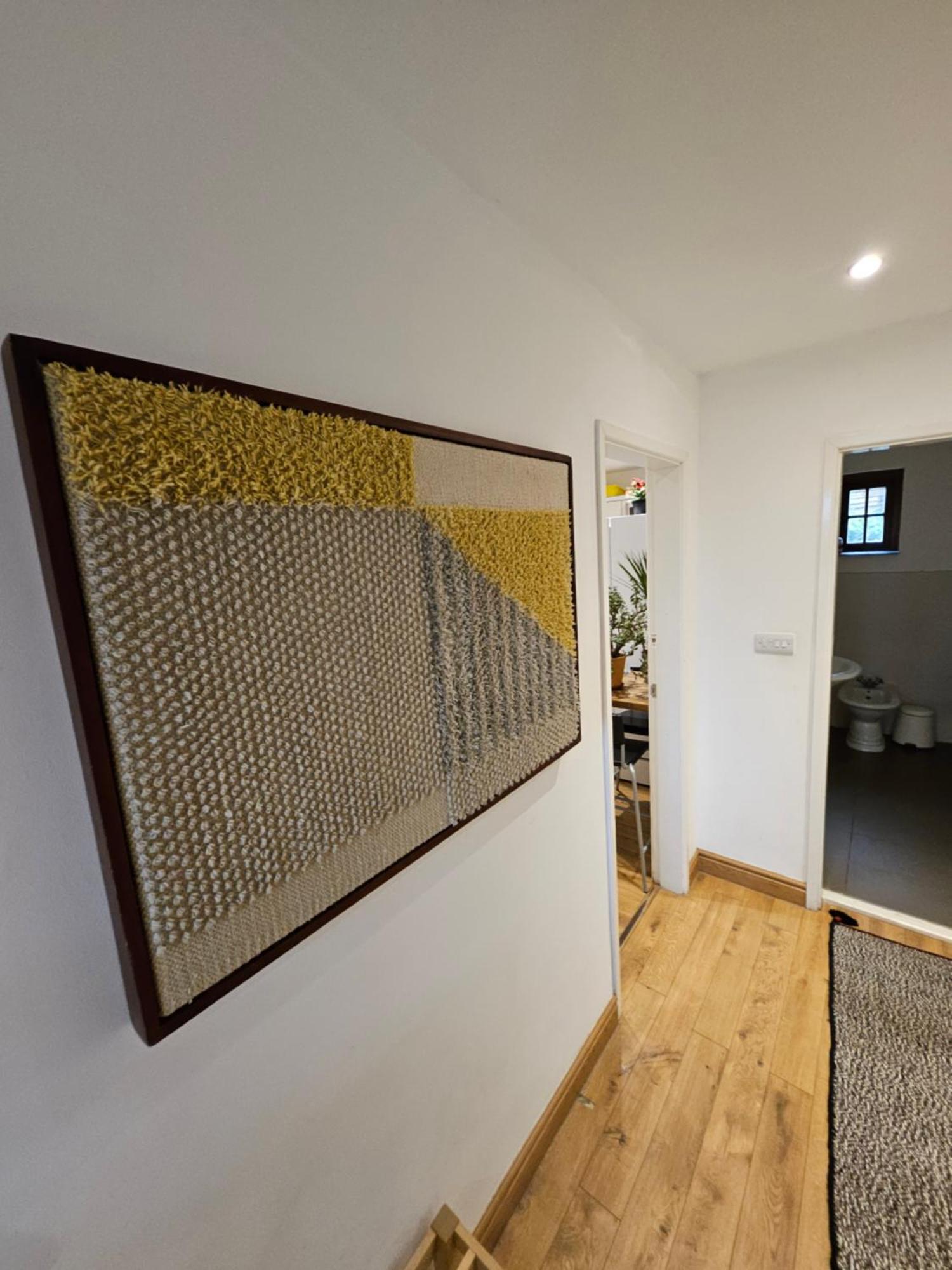 Apartment Beautiful House In The Heart Of A Golf Course. Manchester